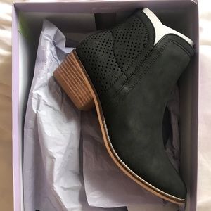 Steve Madden, Neville Dress Booties